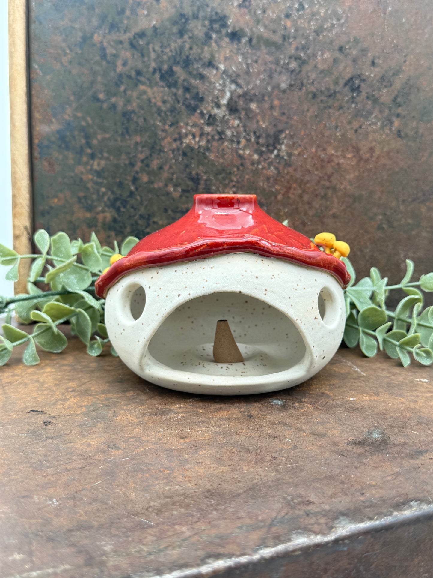 Incense Burner Hut