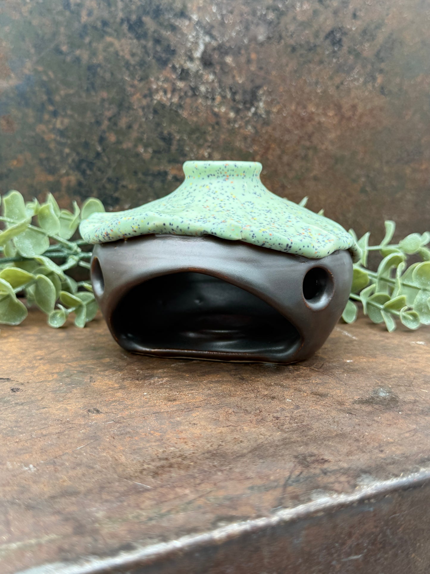 Incense Burner Hut