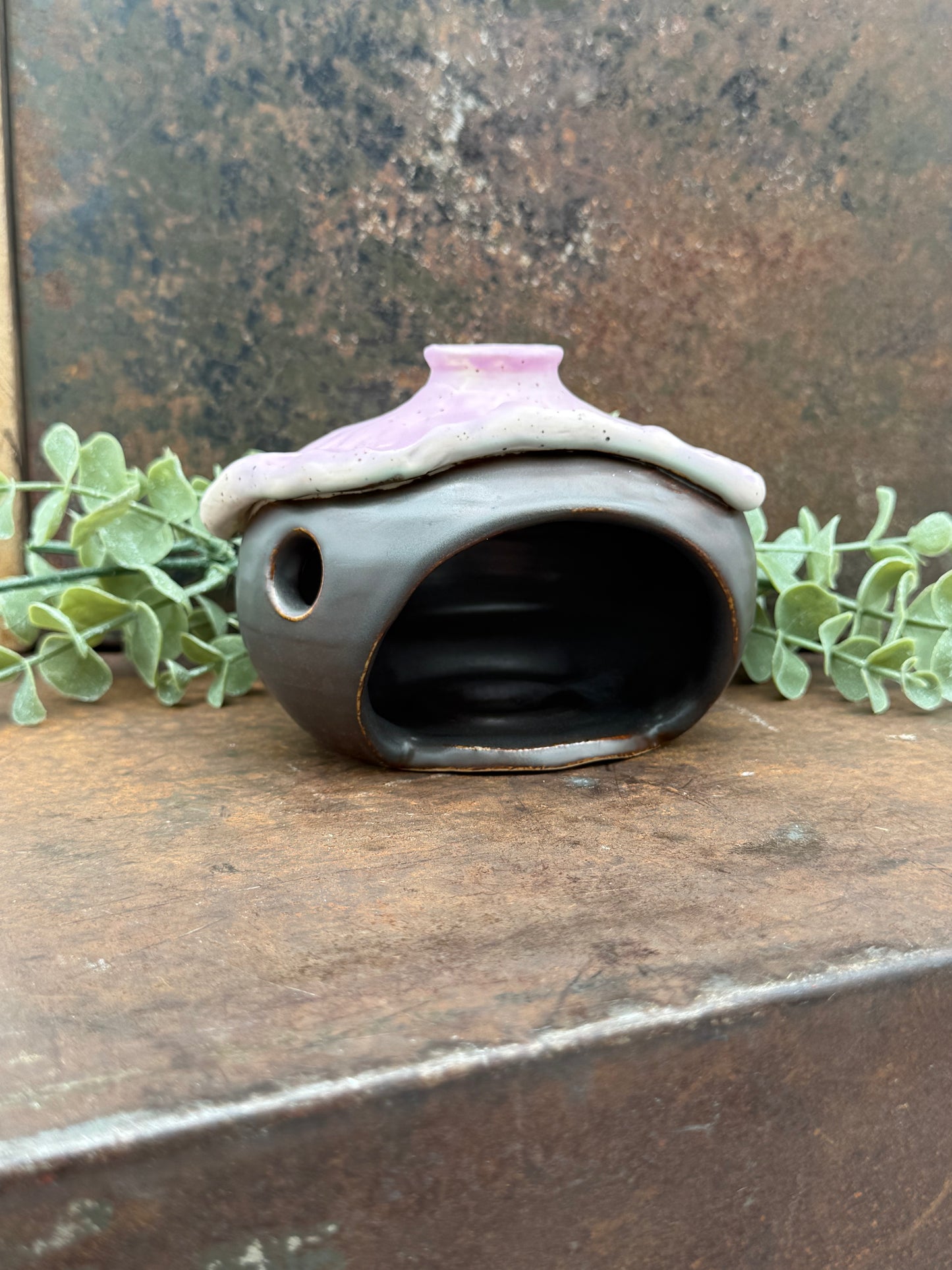 Incense Burner Hut