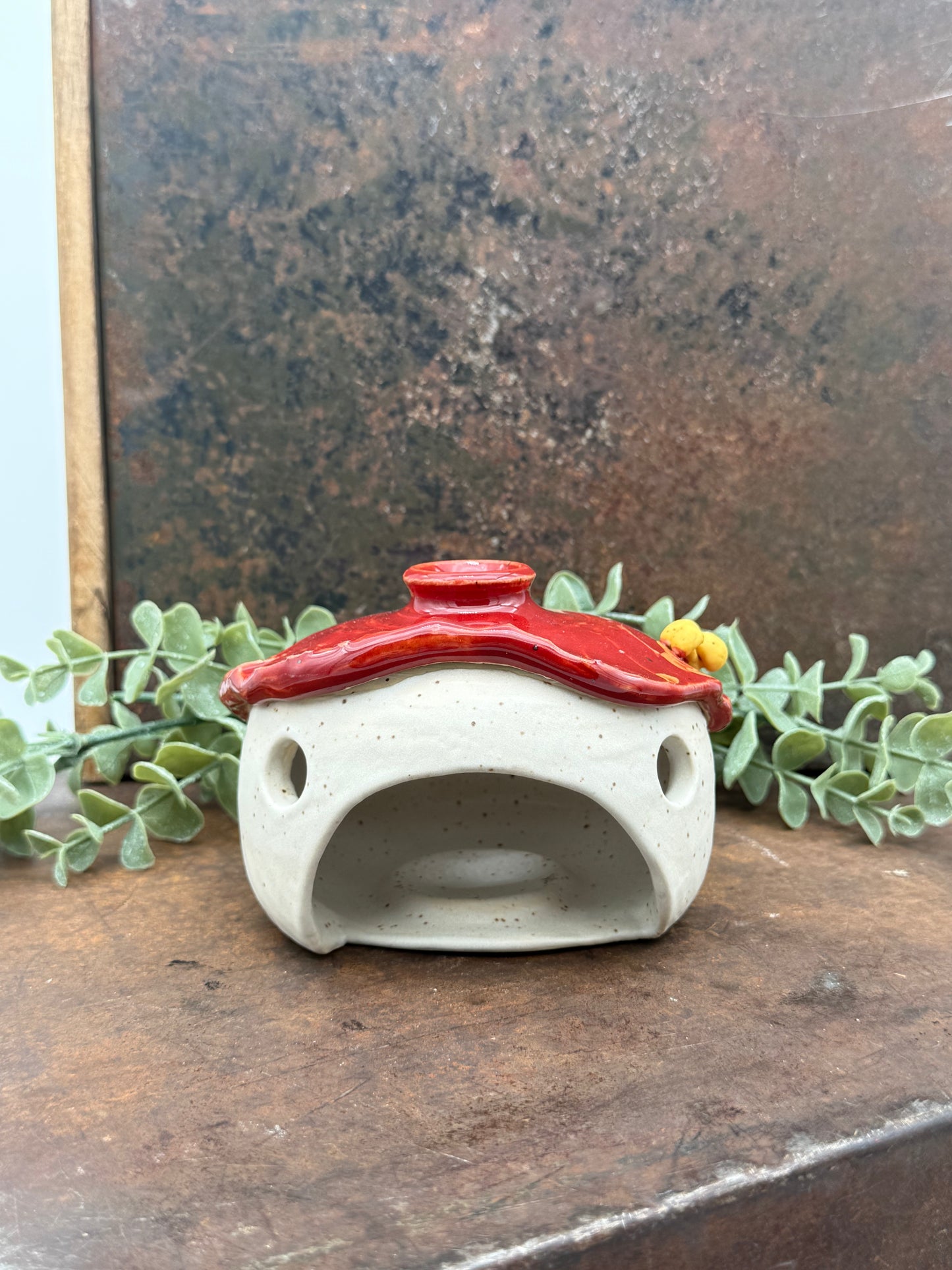 Incense Burner Hut